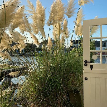 Holiday Home At The Water, Fire Place, Boat And Sup Rent, Near Amsterdam Aalsmeer Exterior photo