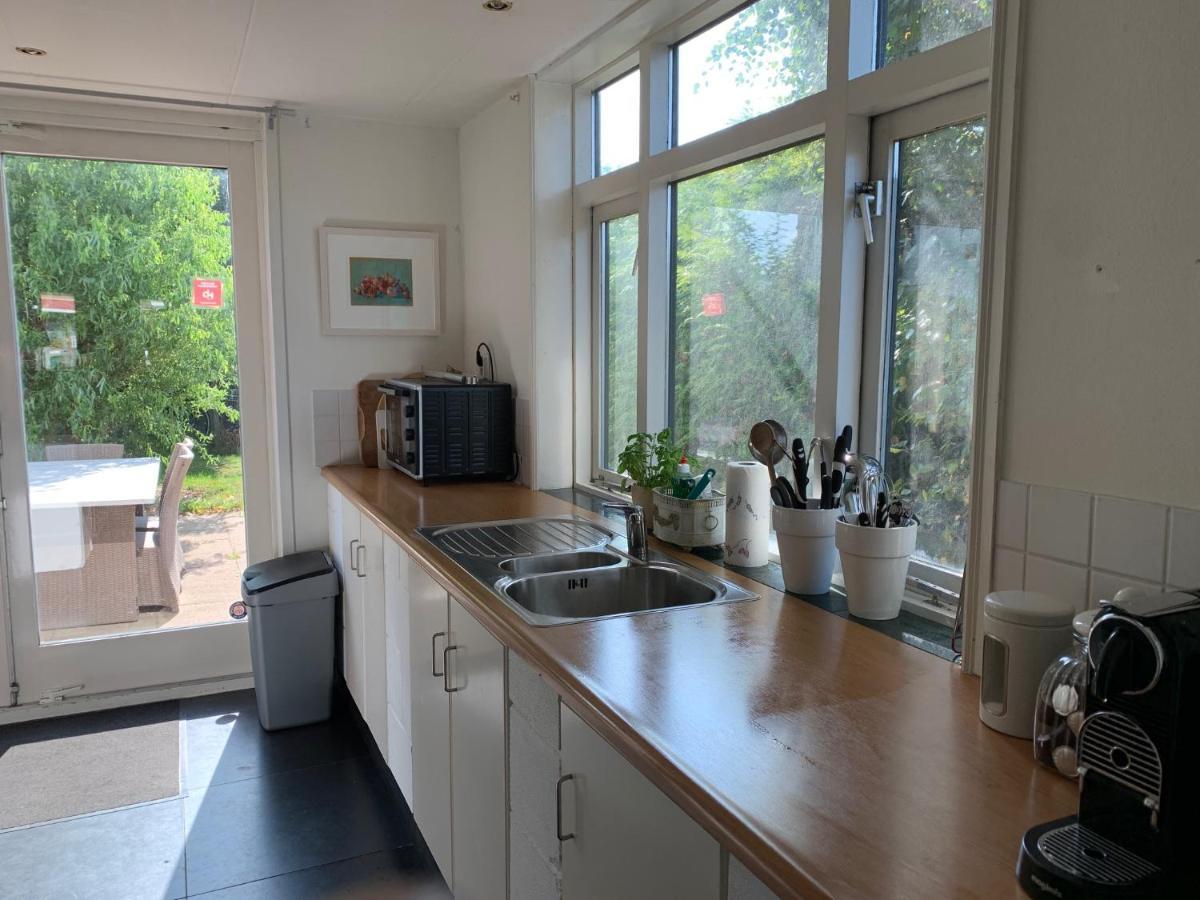 Holiday Home At The Water, Fire Place, Boat And Sup Rent, Near Amsterdam Aalsmeer Exterior photo